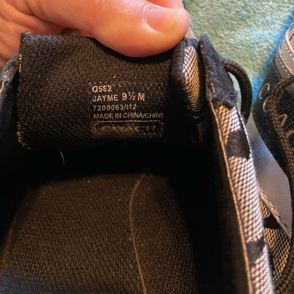 Coach lace up sneakers Excellent condition black and silver size 9 1/2 - Picture 6 of 7